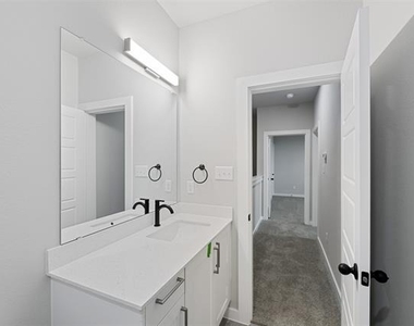 4267 Clovis Court - Photo Thumbnail 20