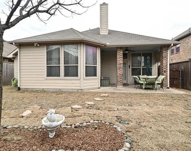 660 Payton Way - Photo Thumbnail 37