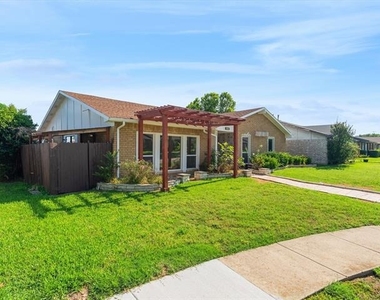 1952 Rambling Ridge Lane - Photo Thumbnail 1