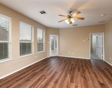 2510 Sedona Street - Photo Thumbnail 11