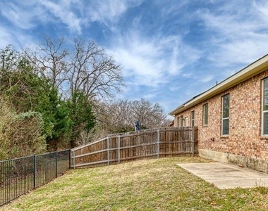 2510 Sedona Street - Photo Thumbnail 12