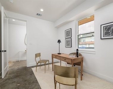 3053 Wycliff Avenue - Photo Thumbnail 5