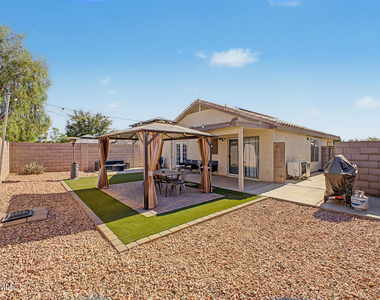 3819 N 106th Avenue - Photo Thumbnail 23
