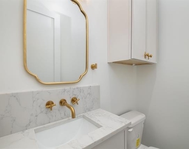 3053 Wycliff Avenue - Photo Thumbnail 6