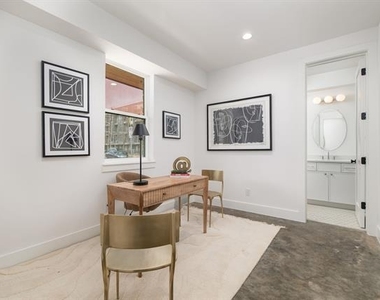 3053 Wycliff Avenue - Photo Thumbnail 4