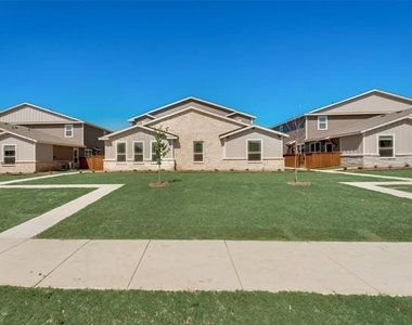 663 Wheatfield Drive - Photo Thumbnail 1
