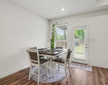 8825 Landergin Mesa Drive - Photo Thumbnail 8