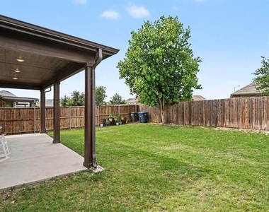 8825 Landergin Mesa Drive - Photo Thumbnail 29