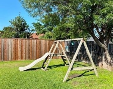 5664 Perrin Street - Photo Thumbnail 10