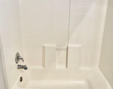 9820 W Pioneer Street - Photo Thumbnail 41