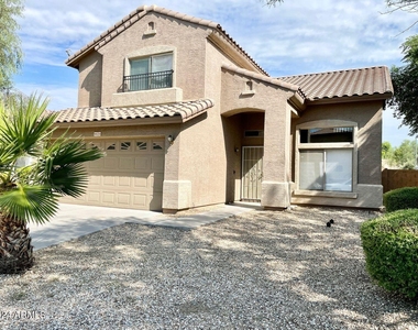 9820 W Pioneer Street - Photo Thumbnail 2