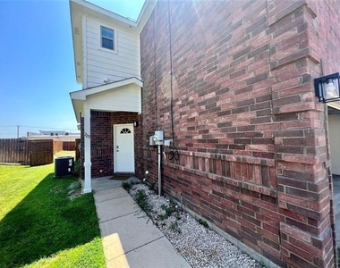 229 Irick Court - Photo Thumbnail 1