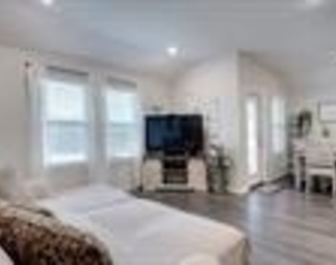 104 Omaha Lane - Photo Thumbnail 7