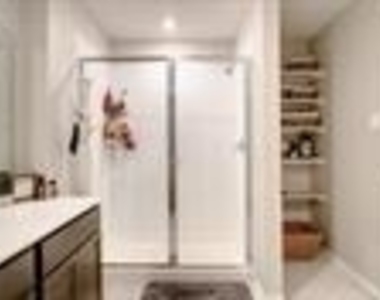 104 Omaha Lane - Photo Thumbnail 16