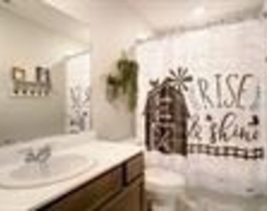 104 Omaha Lane - Photo Thumbnail 20