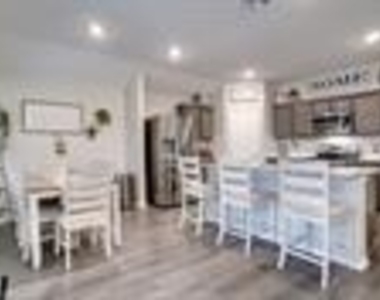104 Omaha Lane - Photo Thumbnail 2