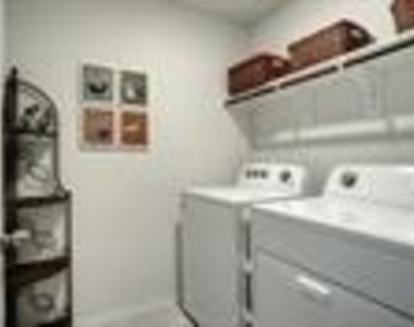 104 Omaha Lane - Photo Thumbnail 21