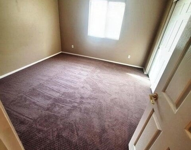 14216 W Rosewood Drive - Photo Thumbnail 19