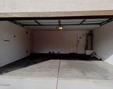 14216 W Rosewood Drive - Photo Thumbnail 3