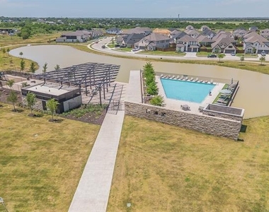 1598 Wintergreen Court - Photo Thumbnail 30
