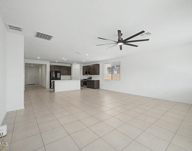21157 E Canary Way - Photo Thumbnail 6