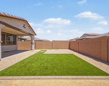 21157 E Canary Way - Photo Thumbnail 28
