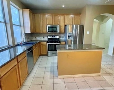 6609 Amesbury Lane - Photo Thumbnail 1