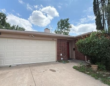 708 Port Richmond Way - Photo Thumbnail 1