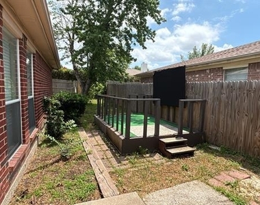708 Port Richmond Way - Photo Thumbnail 10