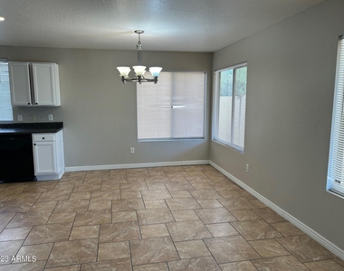 1385 E Betsy Lane - Photo Thumbnail 3