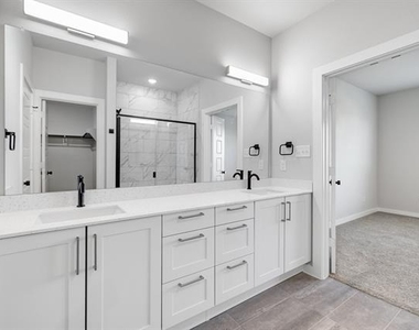 4029 Clovis Street - Photo Thumbnail 20