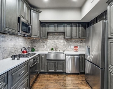 3352 Miro Place - Photo Thumbnail 8