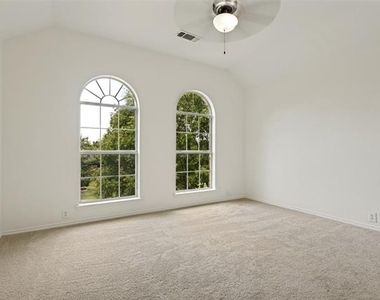 11160 Silver Horn Drive - Photo Thumbnail 23