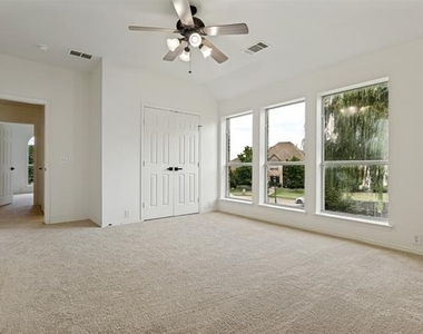 11160 Silver Horn Drive - Photo Thumbnail 24