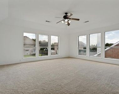 11160 Silver Horn Drive - Photo Thumbnail 26