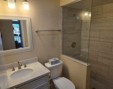 14723 W Antelope Drive - Photo Thumbnail 11