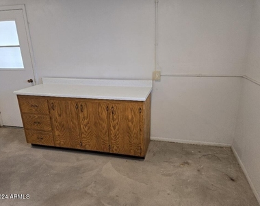 15457 N Ridgeview Road - Photo Thumbnail 17