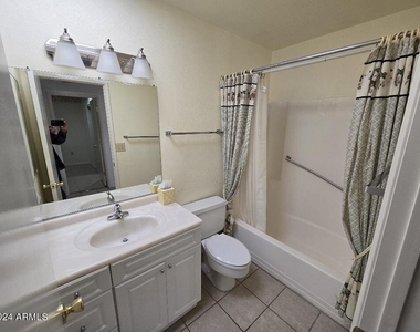 15457 N Ridgeview Road - Photo Thumbnail 13