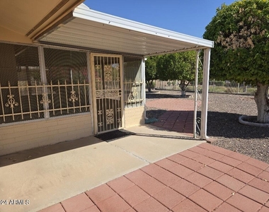 15457 N Ridgeview Road - Photo Thumbnail 19