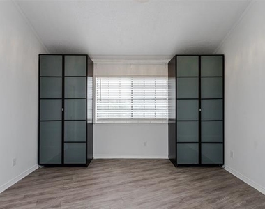 5590 Spring Valley Road - Photo Thumbnail 9
