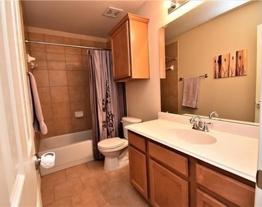 6213 Crator Drive - Photo Thumbnail 17