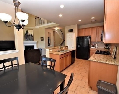 6213 Crator Drive - Photo Thumbnail 9