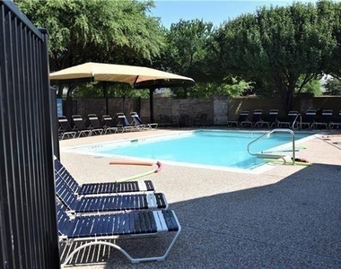6213 Crator Drive - Photo Thumbnail 22
