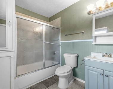 4723 Victor Street - Photo Thumbnail 9