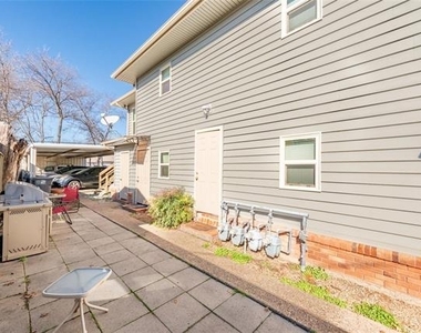 4723 Victor Street - Photo Thumbnail 10