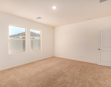 19585 W Annika Drive - Photo Thumbnail 23