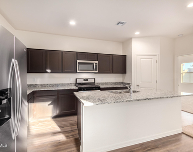19585 W Annika Drive - Photo Thumbnail 10