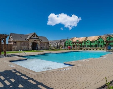 1526 Windermere Way - Photo Thumbnail 29