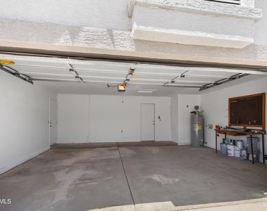 1214 E Beverly Lane - Photo Thumbnail 25