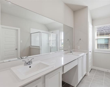 2629 Green River Road - Photo Thumbnail 13